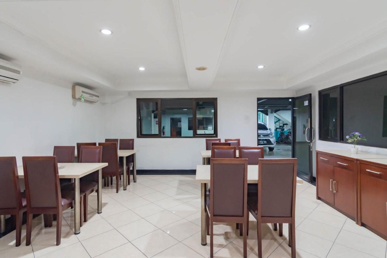 Reddoorz Plus At Buah Batu Bandung Exterior foto