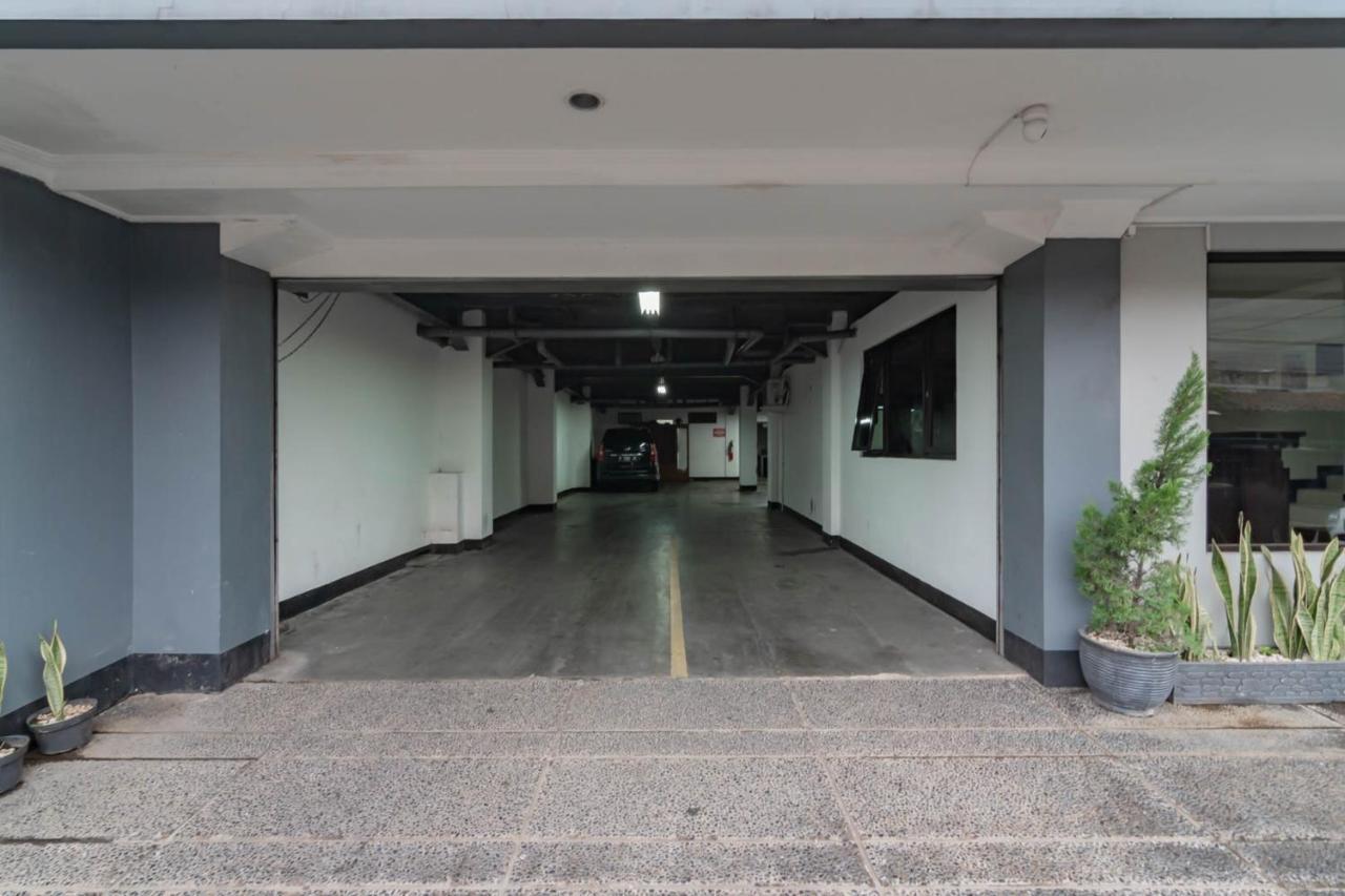 Reddoorz Plus At Buah Batu Bandung Exterior foto